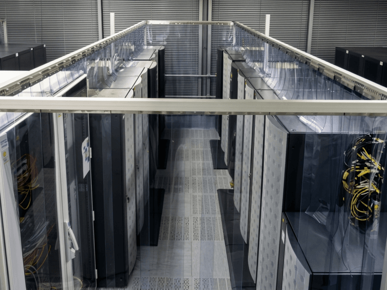 anti-static-pvc-curtains-installed-in-data-centre